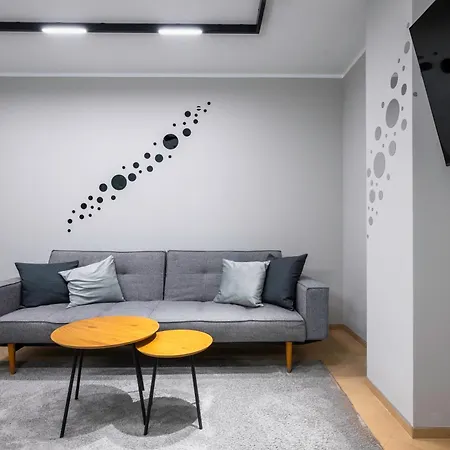 Silver Gem -1bd With Desk And Balcony 아파트