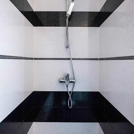 דירה Silver Gem -1bd With Desk And Balcony סופיה